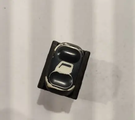 Peugeot 406 Electric window control switch V6N17