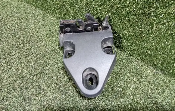 Renault Trafic III (X82) Tailgate lock latch 19800918 198009183