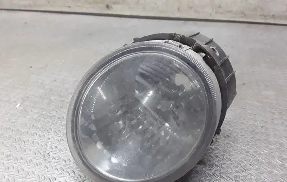 Subaru Outback Front fog light P4013L