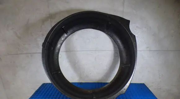 Opel Corsa E Spare wheel section trim 13470019
