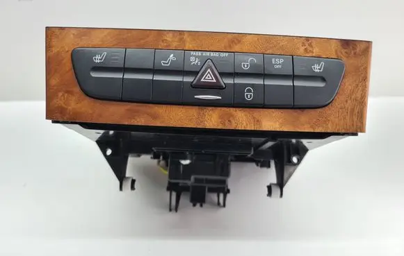 Mercedes-Benz E W211 Dashboard storage box/compartment A2116803152