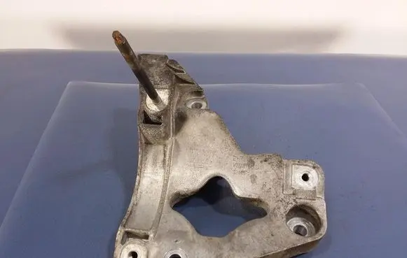 Jeep Grand Cherokee Engine mount vacuum valve VMMT033310F