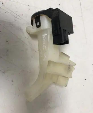 Ford Focus Ignition lock contact 6E5T15607CA