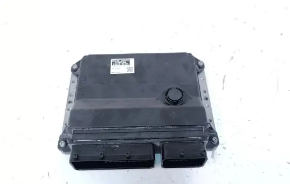 Toyota Prius+ (ZVW40) Engine control unit/module 8966147361 2755003260