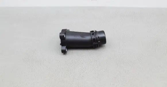 BMW X1 F48 F49 Engine coolant pipe/hose 8511205