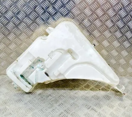 BMW 4 F32 F33 Windshield washer fluid reservoir/tank 7241679