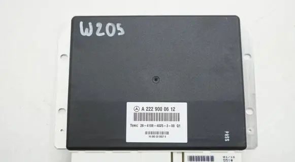 Mercedes-Benz C W205 Air suspension control unit module (rear) A2229000612