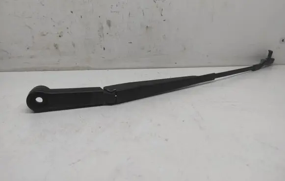 Citroen C4 I Picasso Front wiper blade arm 9684103780