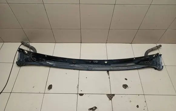 Opel Vivaro Wiper trim 