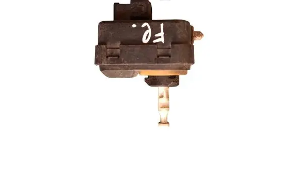 Volvo V70 Headlight level adjustment motor 