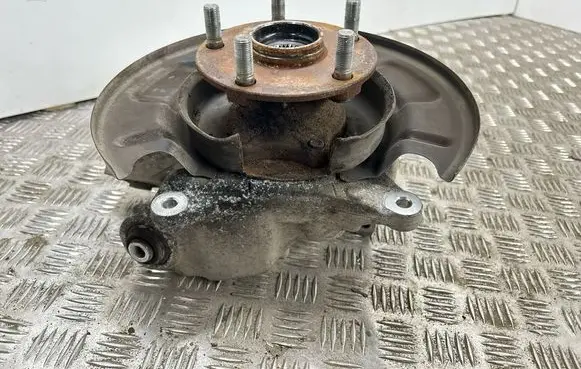 Subaru Forester SK Rear wheel hub 28411FN050