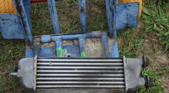KIA Ceed Intercooler radiator 282712A610