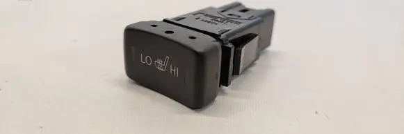 Suzuki SX4 S-Cross Seat control switch 