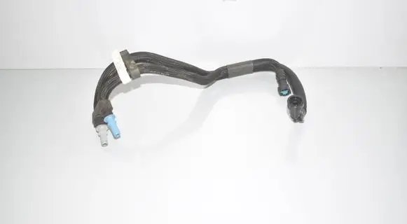 BMW X7 G07 Fuel line pipe 8589839 13538589839