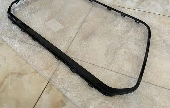 Audi A6 S6 C7 4G Front bumper upper radiator grill 4G0817715 4G0853651