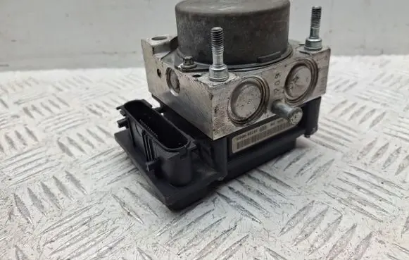 Nissan Micra ABS Pump 0265800319 47660BC66A 0265231841