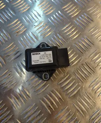 BMW 5 E60 E61 ESP acceleration yaw rate sensor 0265005266 0028386
