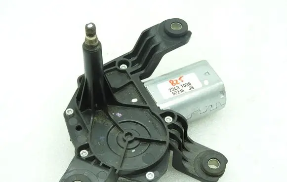 Opel Zafira B Rear window wiper motor 13145548