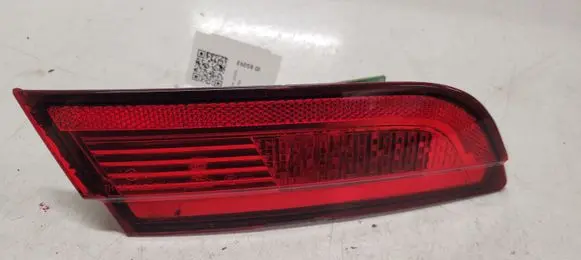 Jaguar XF X250 Tailgate rear/tail lights 8X2315K273CD