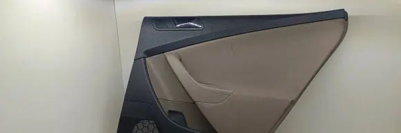 Volkswagen PASSAT B6 Front door card panel trim 3C9867212