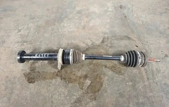 Volkswagen Transporter - Caravelle T5 Front driveshaft 7E0407272AH