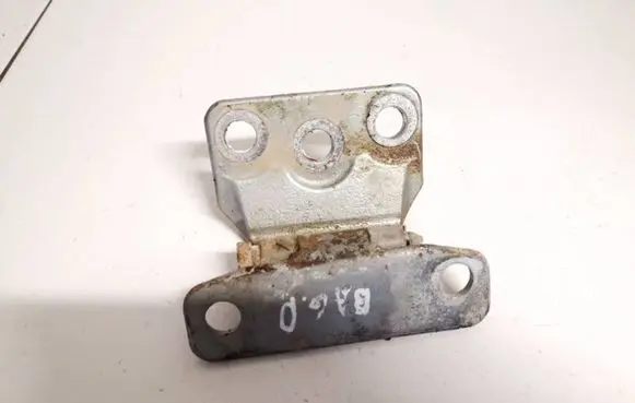 Volvo XC90 Tailgate/trunk/boot hinge