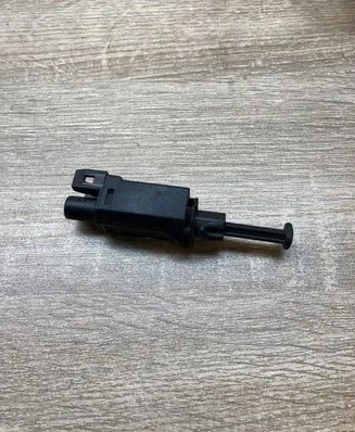 Volkswagen Polo III 6N 6N2 6NF Brake pedal sensor switch 191945515B 52587