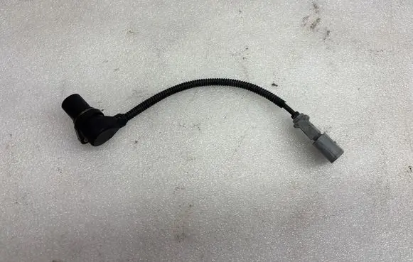 Volkswagen PASSAT B6 Crankshaft position sensor 06A906433K