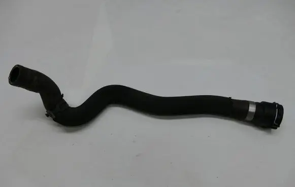 Audi A8 S8 D3 4E Engine coolant pipe/hose 4E0121447L