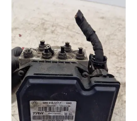Volkswagen Tiguan ABS Pump 5N0614517F 16131913M 54084956C
