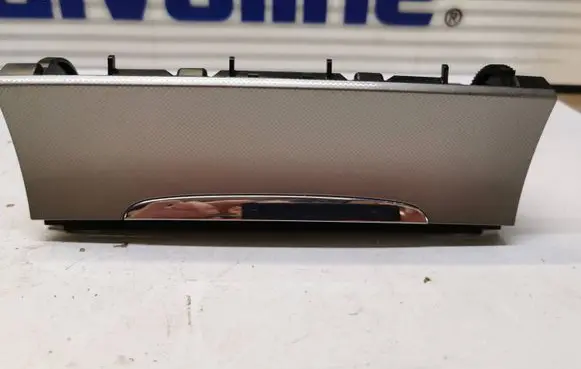Volkswagen PASSAT B6 Car ashtray 3C0857961a 3C0863284a