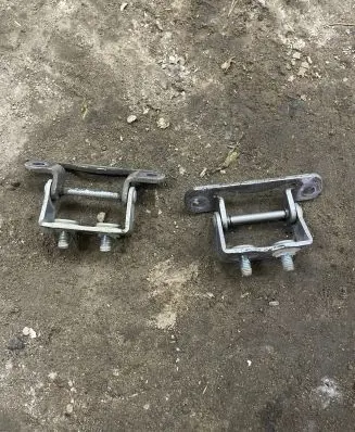 Subaru Forester SH Tailgate/trunk/boot hinge