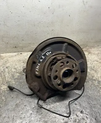 Mercedes-Benz E W211 Rear wheel hub