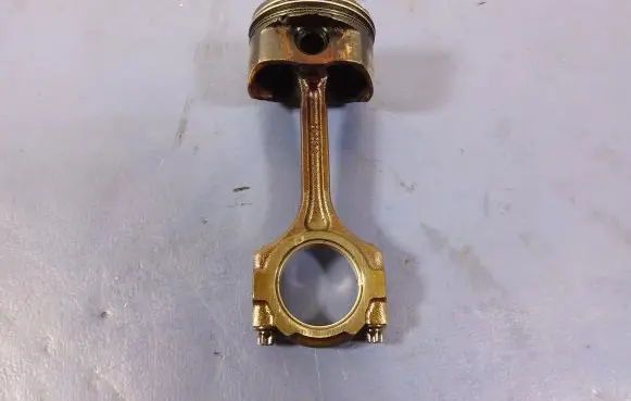 Hyundai i10 Piston 