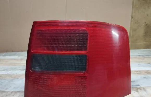Audi A6 S6 C5 4B Rear/tail lights 4B9945096