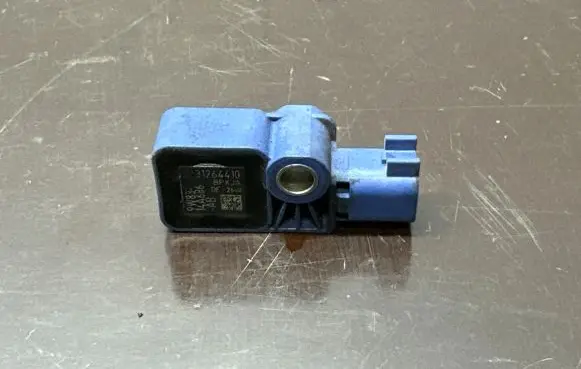 Volvo C30 Airbag deployment crash/impact sensor 31264410