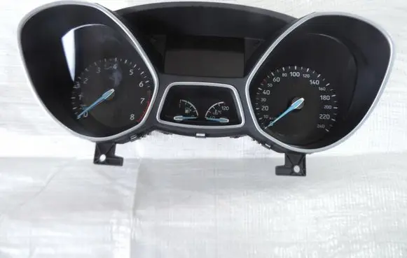 Ford Focus Speedometer (instrument cluster) F1ET10849BJK