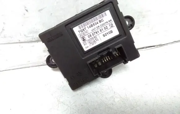 Volvo V70 Door control unit/module 7G9T14B534BC 0507918102 14C236BC