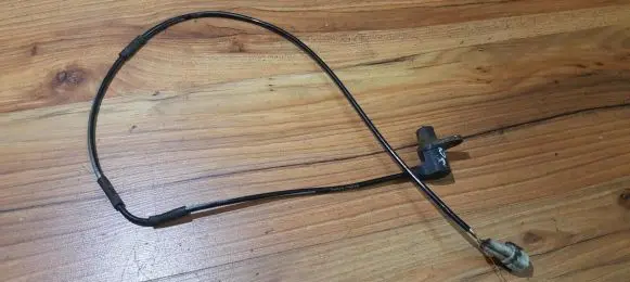 Toyota Corolla E120 E130 ABS brake wheel speed sensor 0265006676