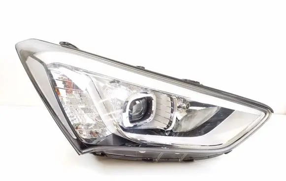 Hyundai Santa Fe Headlight/headlamp 921022W341