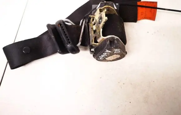 Ford Focus Front seatbelt 98aba61294db 98ab-a61294-db