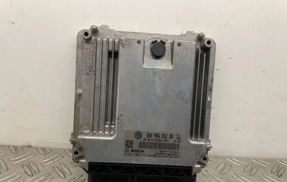 Volkswagen PASSAT CC Engine control unit/module 03H906032DN 03H906032AB 0261S02616