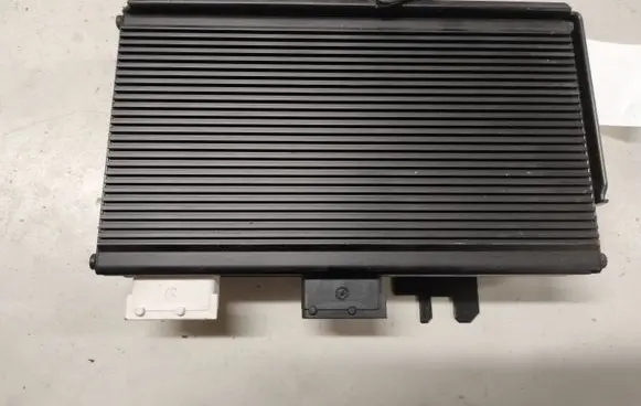 Citroen C6 Sound amplifier 9662695480 HS6420