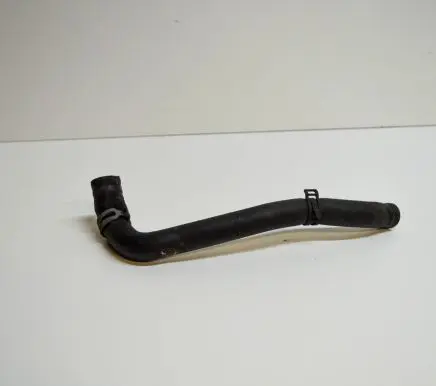 Volkswagen Tiguan Engine coolant pipe/hose