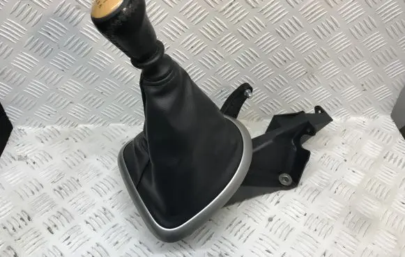 Nissan Qashqai+2 Gear shifter/selector JD500 96935JD000