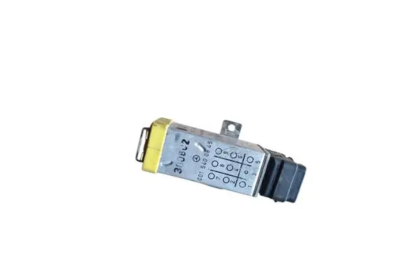 Mercedes-Benz C W202 Other relay 0015400845