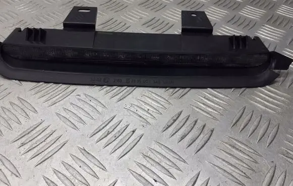Volvo V50 Third/center stoplight 8620290