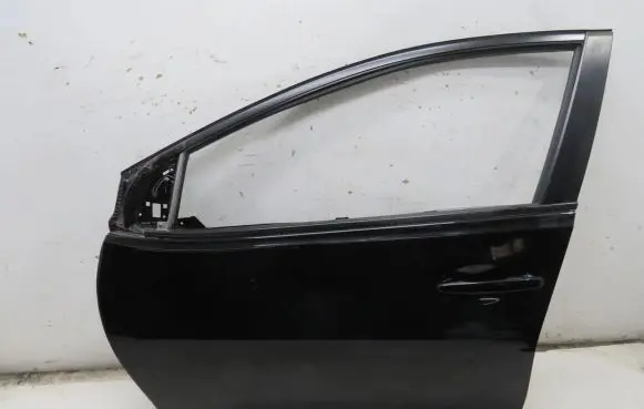 Hyundai i40 Front door