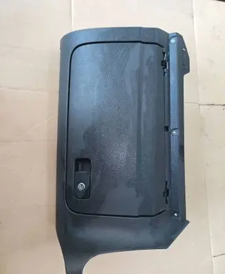 Volkswagen Golf VI Glove box 1K1857290E