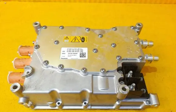 Mercedes-Benz EQS V297 Voltage converter inverter A0003429200 A0003404403